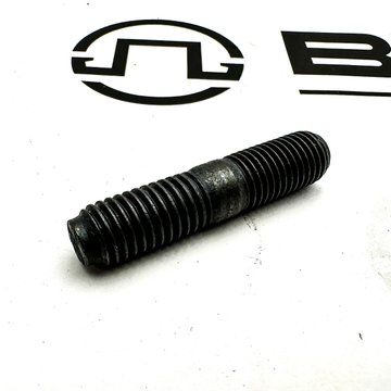 Exhaust Manifold Mounting Stud 1821642C3 - International
