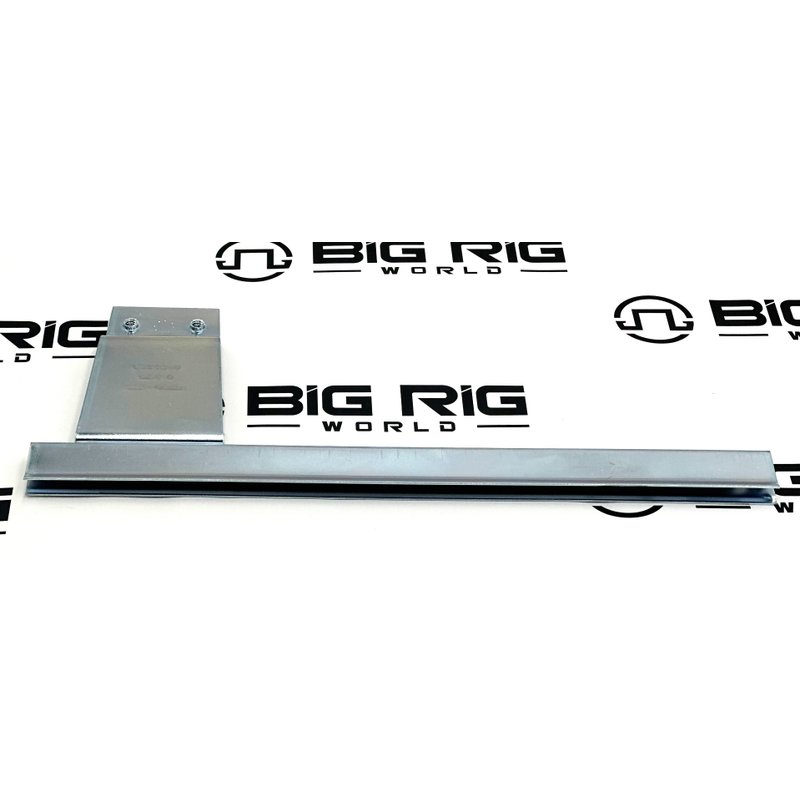 Channel - Window Lift 379E CRS RH R70-6012R - Peterbilt