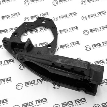 Forward Frame Bracket, Af, 07, 645, Left Hand 15-23962-000 - Freightliner