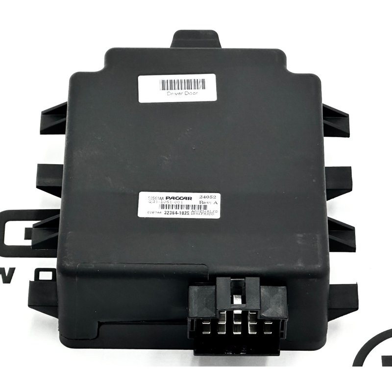 Control-Door Relay Module Driver Side Q21-1051-001 - Paccar