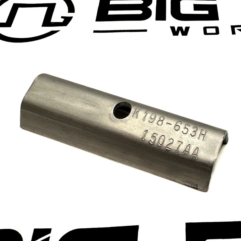 Fender Retainer K198-653 - Kenworth