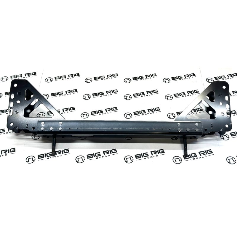 Covering - Bottom Ent DZ999001 - Paccar