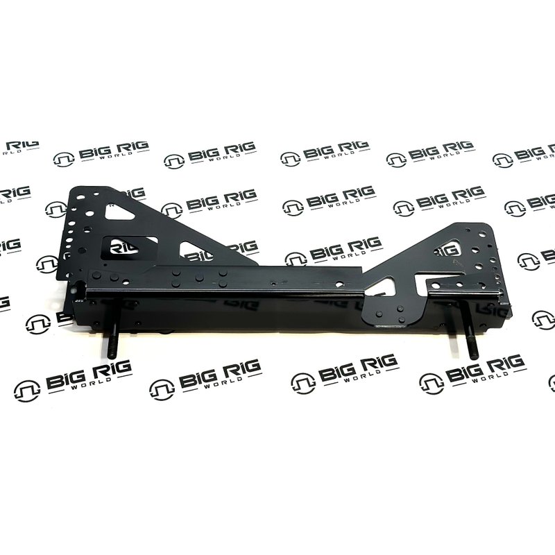 Radiator Cover, Bottom R1631001 - Paccar