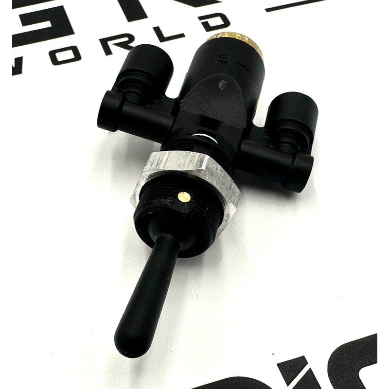 Valve - Toggle 818-0007-000 - Paccar