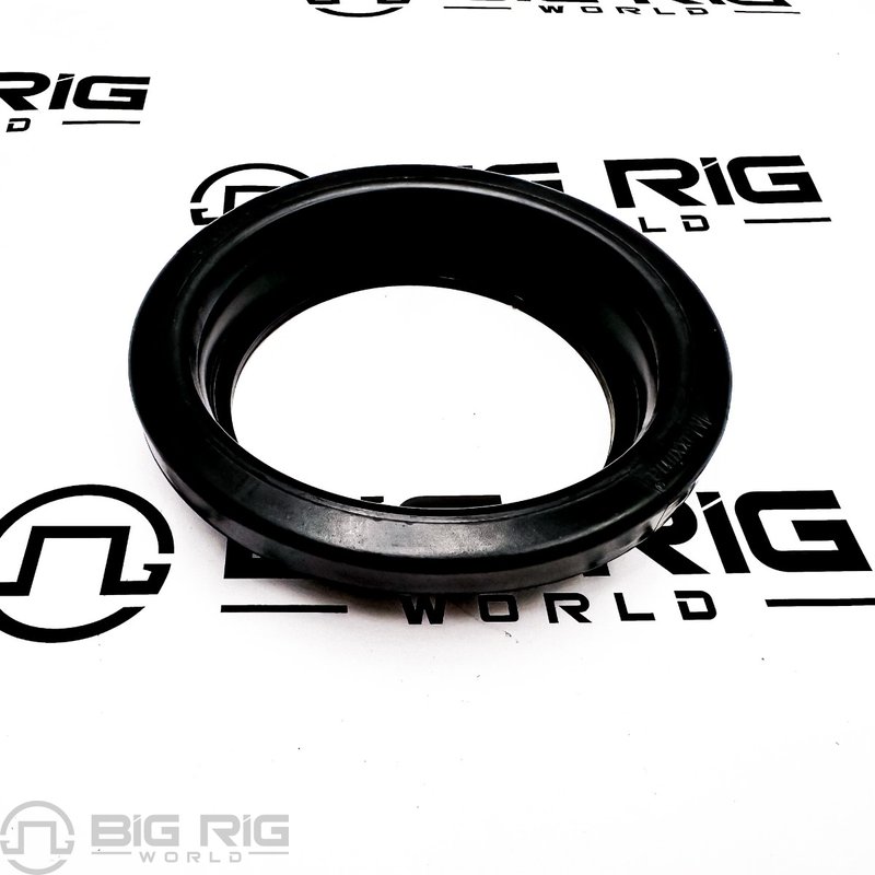 4 In. Black Vinyl Grommet M50400-B - Maxxima