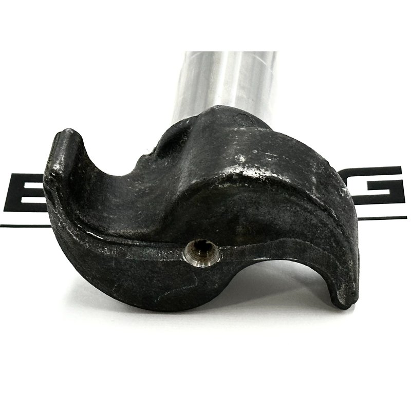 Camshaft, LH 2210Q7661 - Meritor