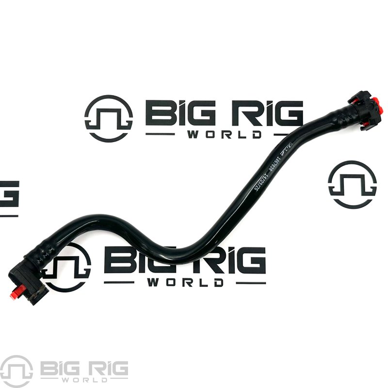 Coolant Pipe 1867838PE - Paccar Engine