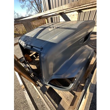 Hood Assembly - 579 Long Aero No Pivot L29-6236-20000 - Peterbilt
