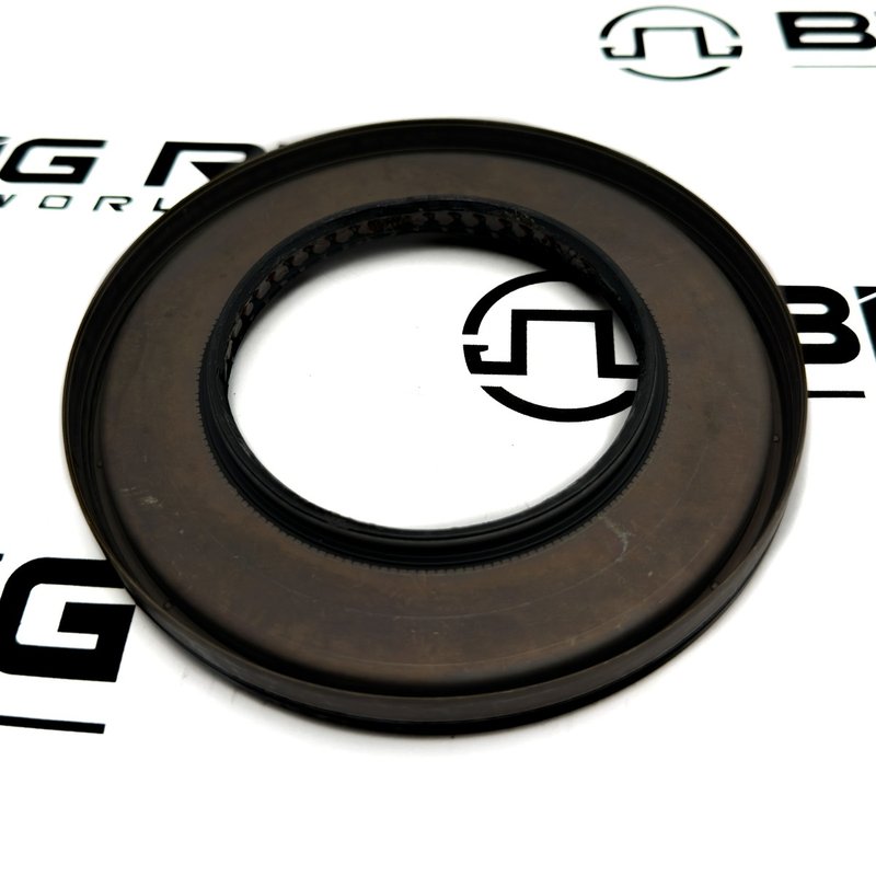 Seal - Oil Input, Radial 6819970746 - Freightliner