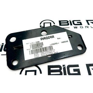 Bracket-Hinge Reinforcement L11-1228 - Paccar