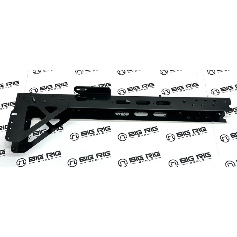 Covering - Right Ent EU686002 - Paccar