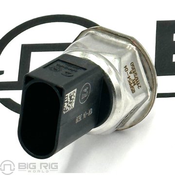 Fuel rail pressure sensor 2235812PE - Paccar Engine