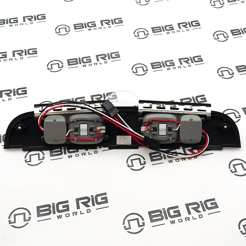 Lamp, Interior, Forward, Daycab, M2, 26386/7 A22-65294-000 - Freightliner