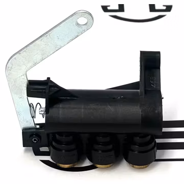 Lanyard Valve - Quad Horn H15688 - Paccar