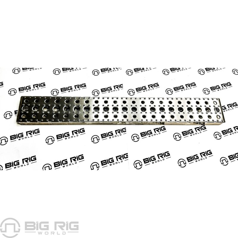 Step - Fuel Tank, 1050 Mm, Plain 22-73639-105 - Freightliner