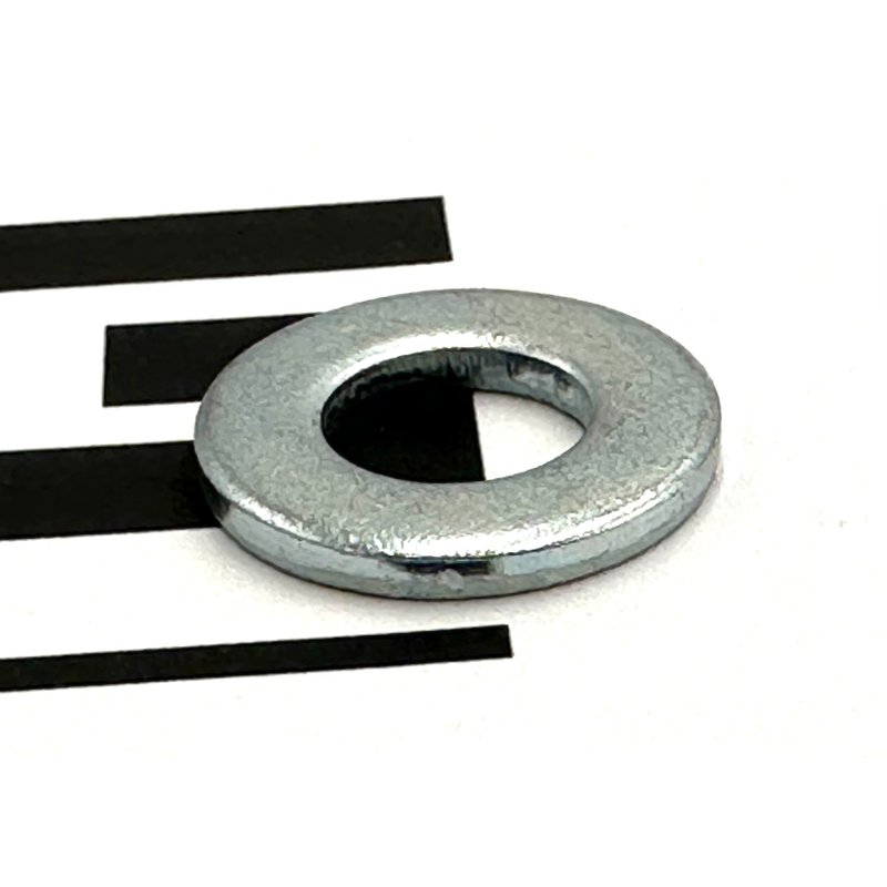 Washer - Round 5/16X11/16X0.065 ZN/CLR HWC07896 - M&M Fastener