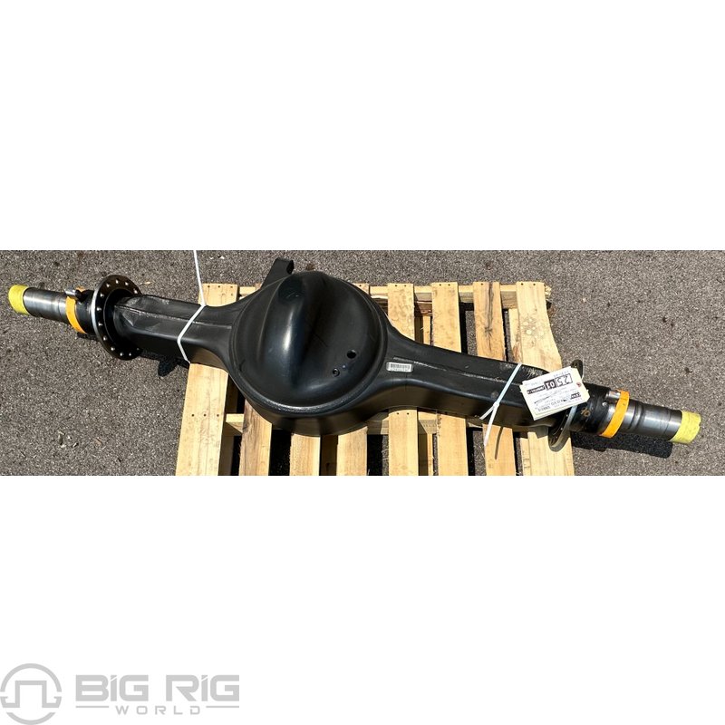 Axle Housing W/TRK Rod BRKT 10047035 - Eaton