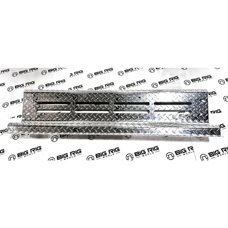 Step-Hd Dpf/Scr Box Upr, M82-6284 - Paccar