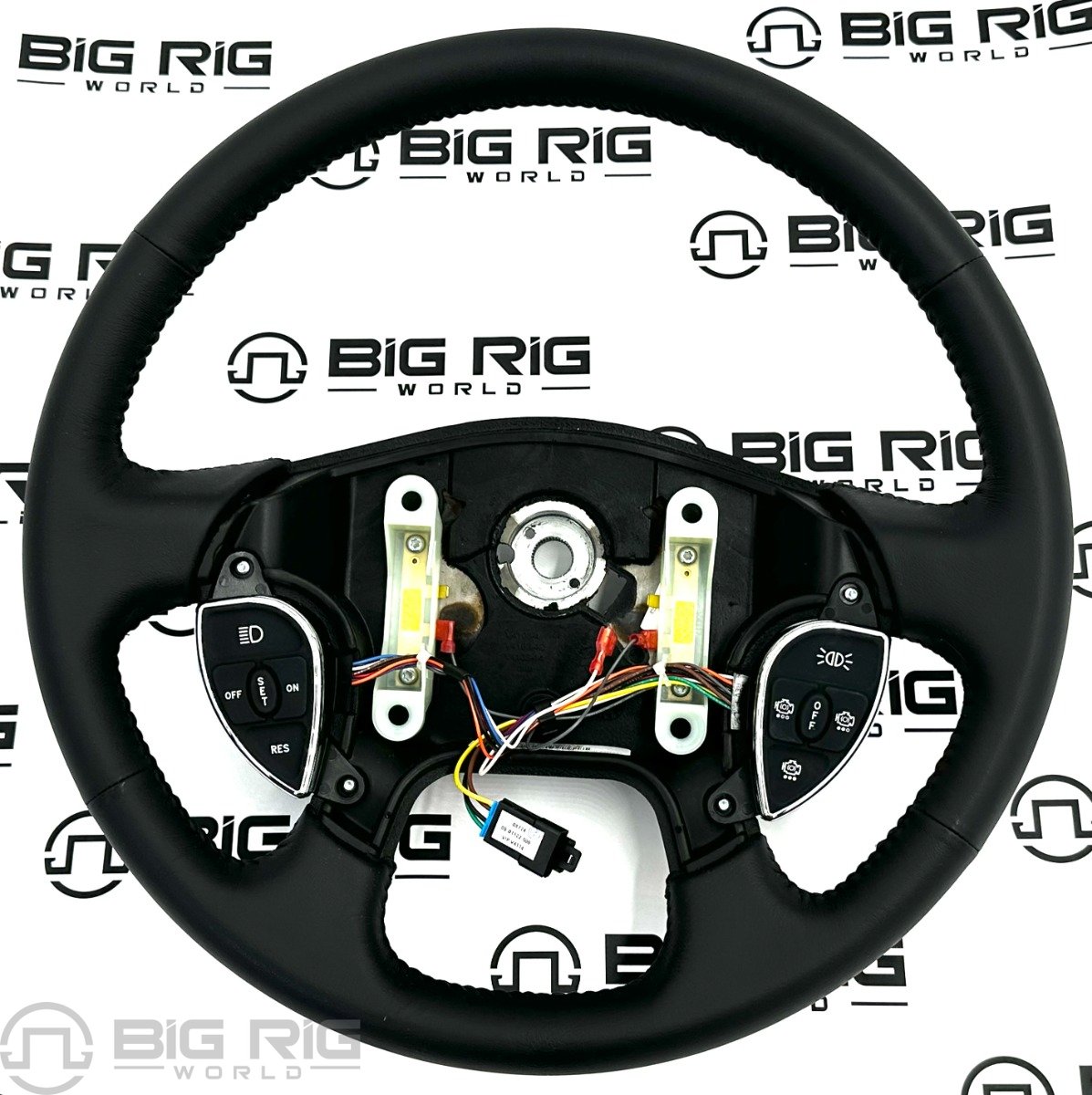 Steering Wheel 18-in V4, Leather Rim with Switches S91-1012-200