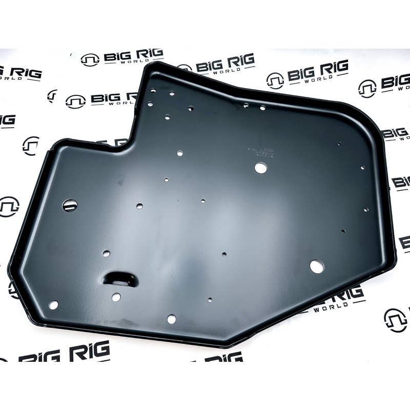 RH DPF/SCR Box End Panel M64-1000-001R - Kenworth
