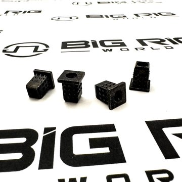 Push Nuts Bag Of 4 X009384 - Paccar