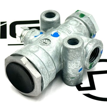 RV-3 Pressure Reducing Valve 101837N - Bendix