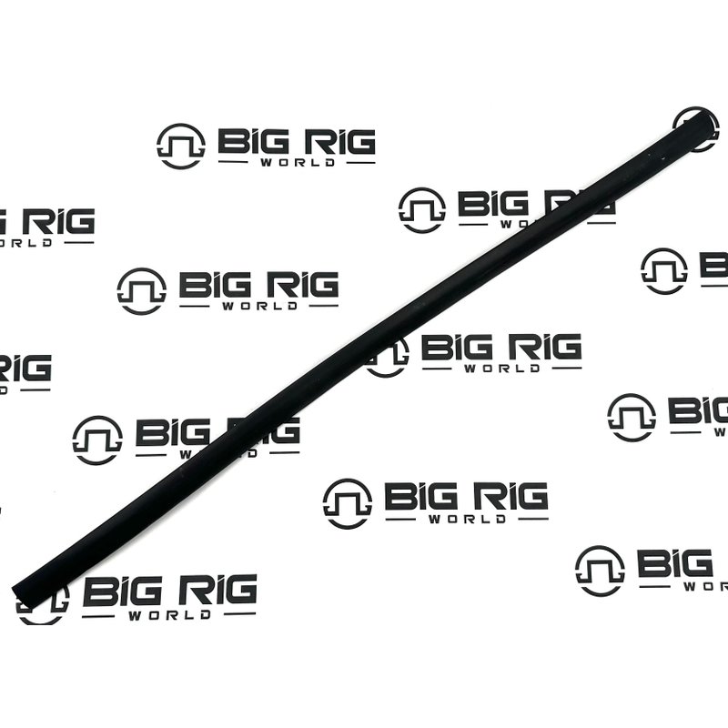 Molding - Windshield, Center 18-31518-000 - Freightliner