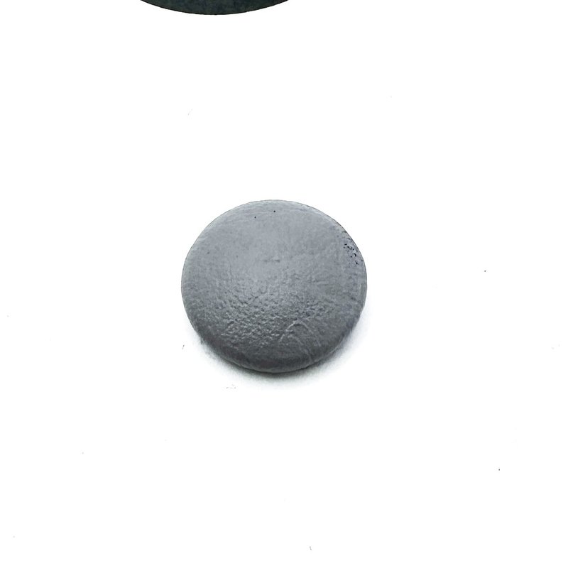 Cap - Snap Vinyl Light Gray 27-01383-3C261 - Peterbilt