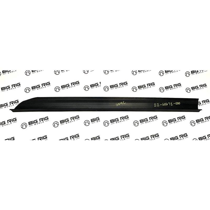Skirt - Fairing - Polypropylene 22-68672-000 - Freightliner