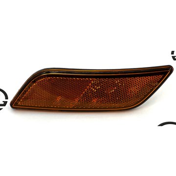 Turn Signal Lamp - RH P54-6147R - Paccar
