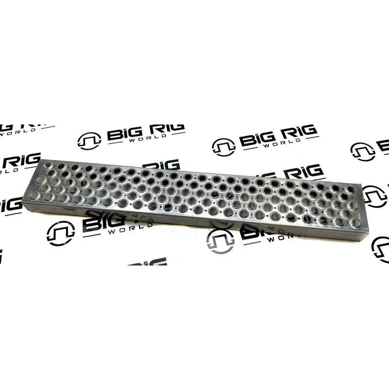 Step-Battery/Tool Box Polished N82-1001-3P - Kenworth