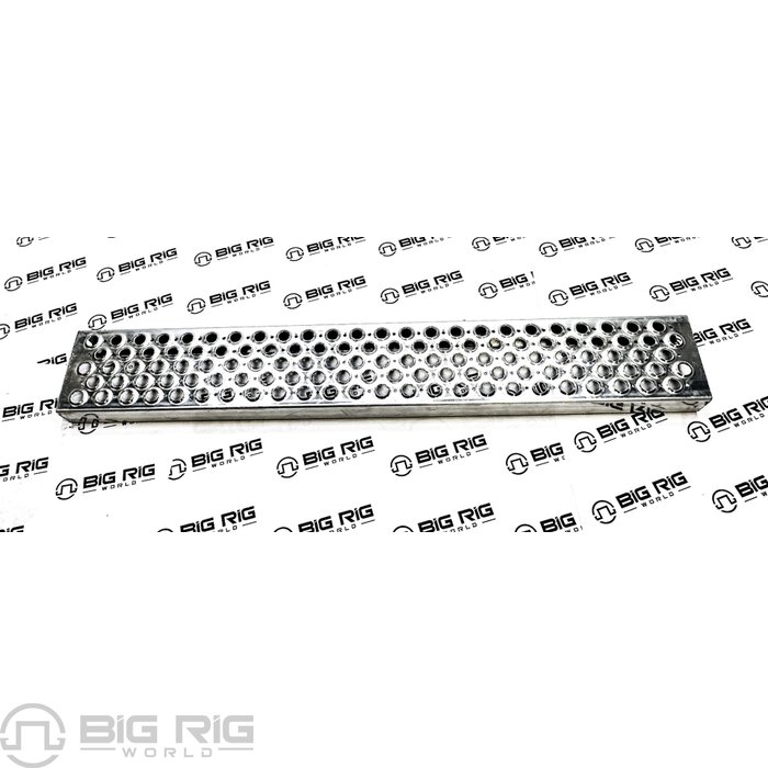 Polished Step for DPF/SCR Box N82-1069P - Kenworth
