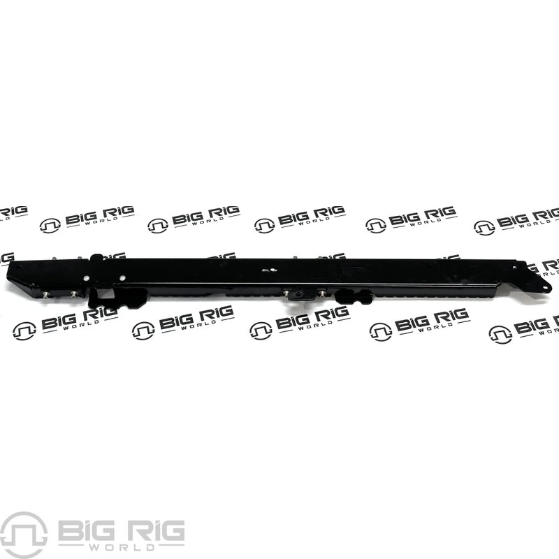 Lower MH Service Step RH  A82-1212-100 - Paccar