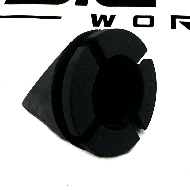 Vacuator Valve, Air Cleaner P525956 - Donaldson