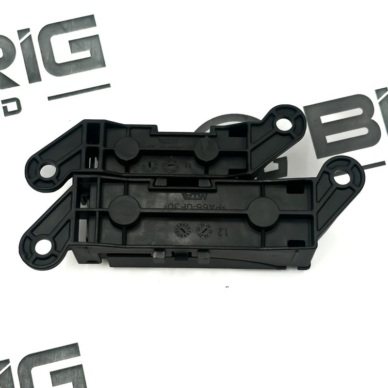 Fuse Holder Assembly P27-1257-13ZZZ1 - Paccar