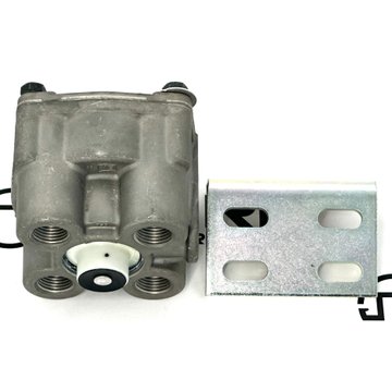 Valve-Relay, 5.5 Psi 065181 - Bendix
