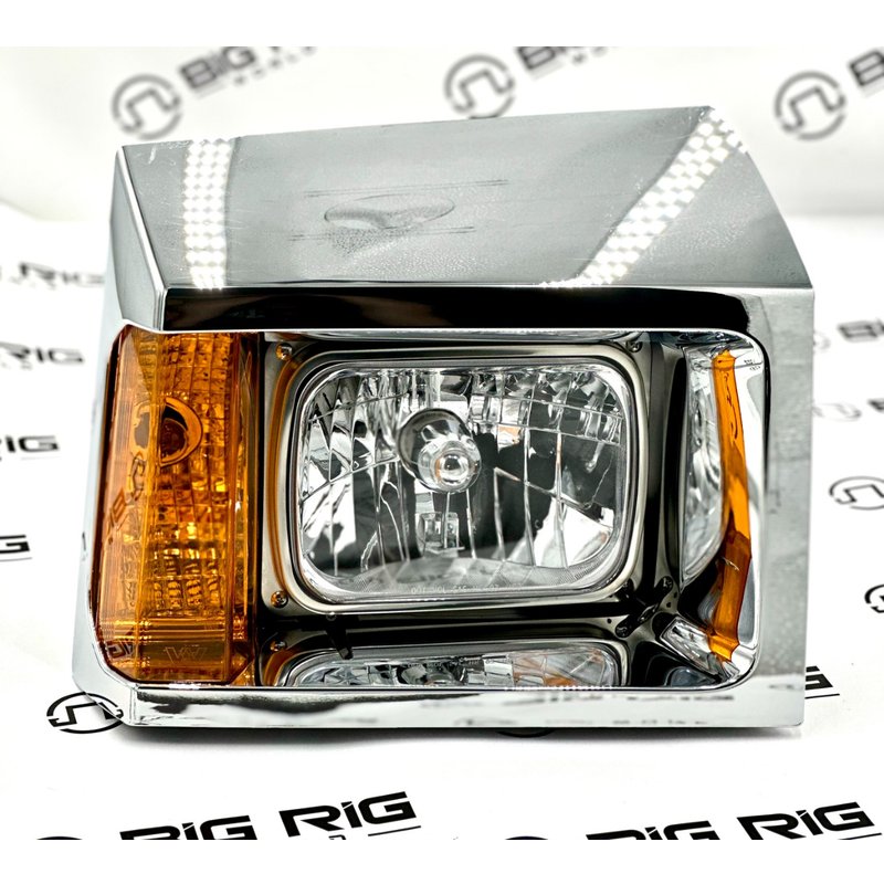 Headlamp - Western Star, 4700 RH Drive H4 A06-82018-011 - Freightliner