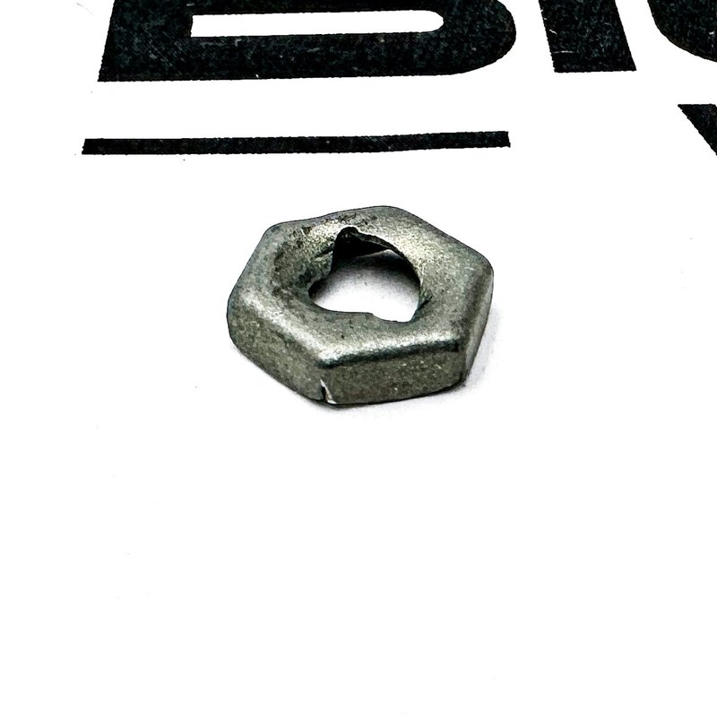 Nut, Self Thread L 23-11692-000 - Freightliner