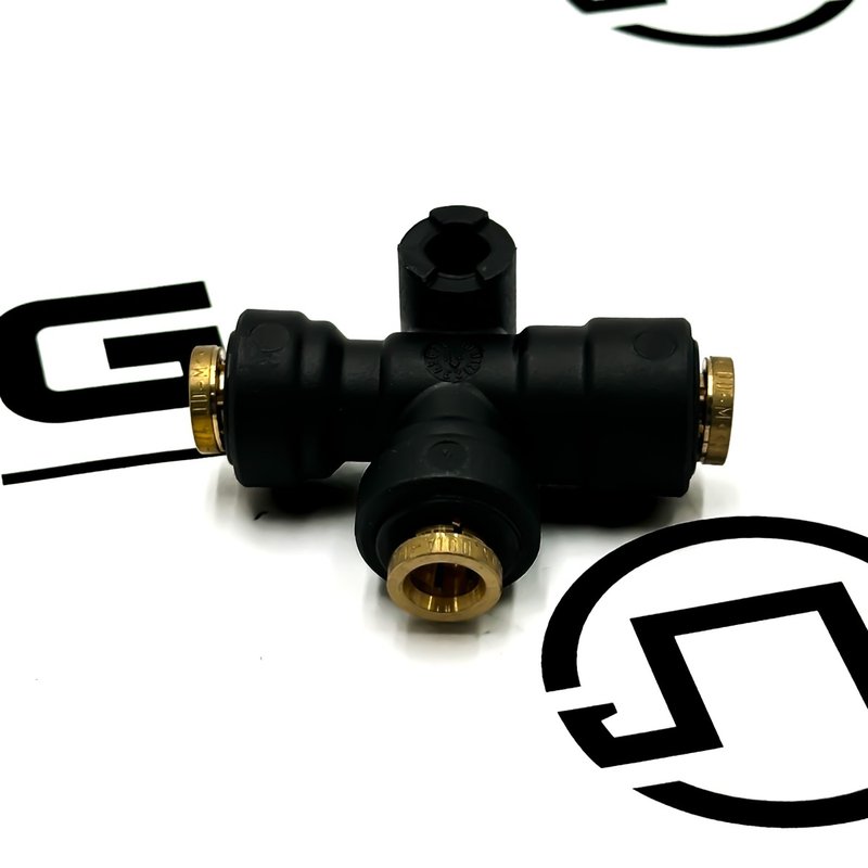 Shuttle Valve 0.25in G90-6125-040404 - Paccar