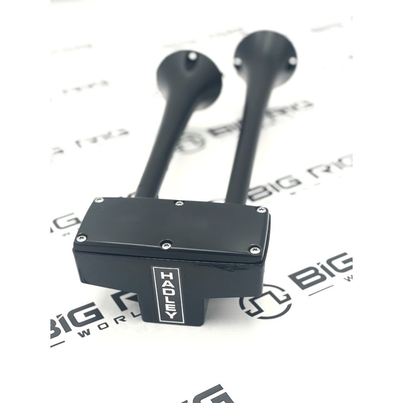 Dual Horn W/Plastic Trumpets H00910HP - Hadley