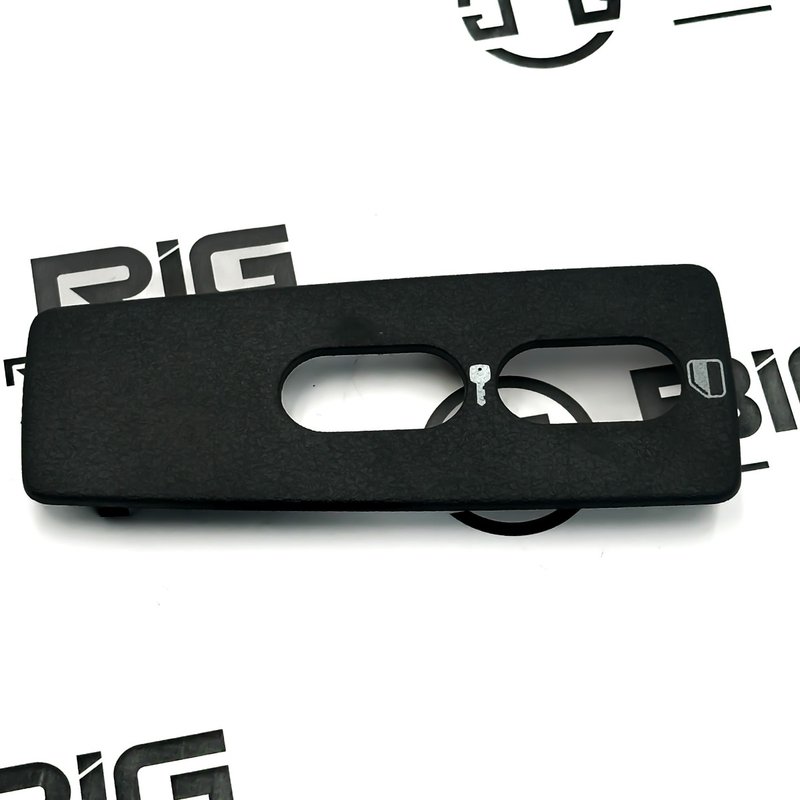 Door Switch Bezel, Right Hand, 1 Lock, No Mirror 18-58860-000 - Freightliner