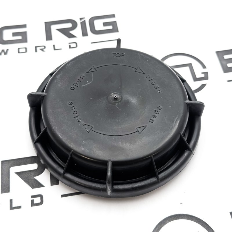 Hard Cap For Headlamp 147-669-00 - Paccar