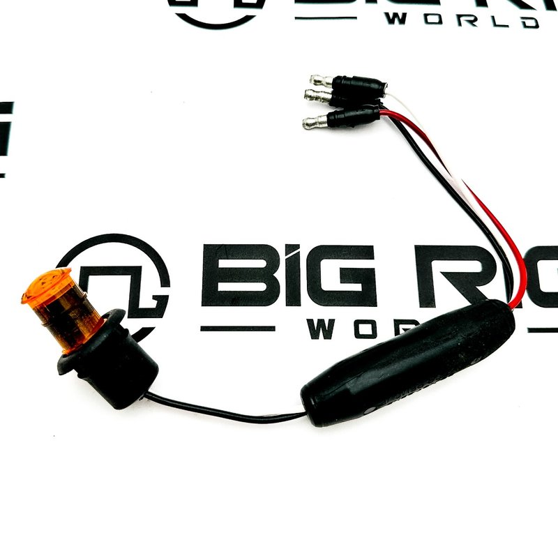 LED 3 Wire Lamp P2, Amb, 12v 33702 33206Y - Truck Lite