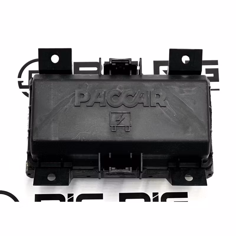 Fuse Box Assembly - Sleeper Power Distribution Center P27-1135-0110 - Paccar