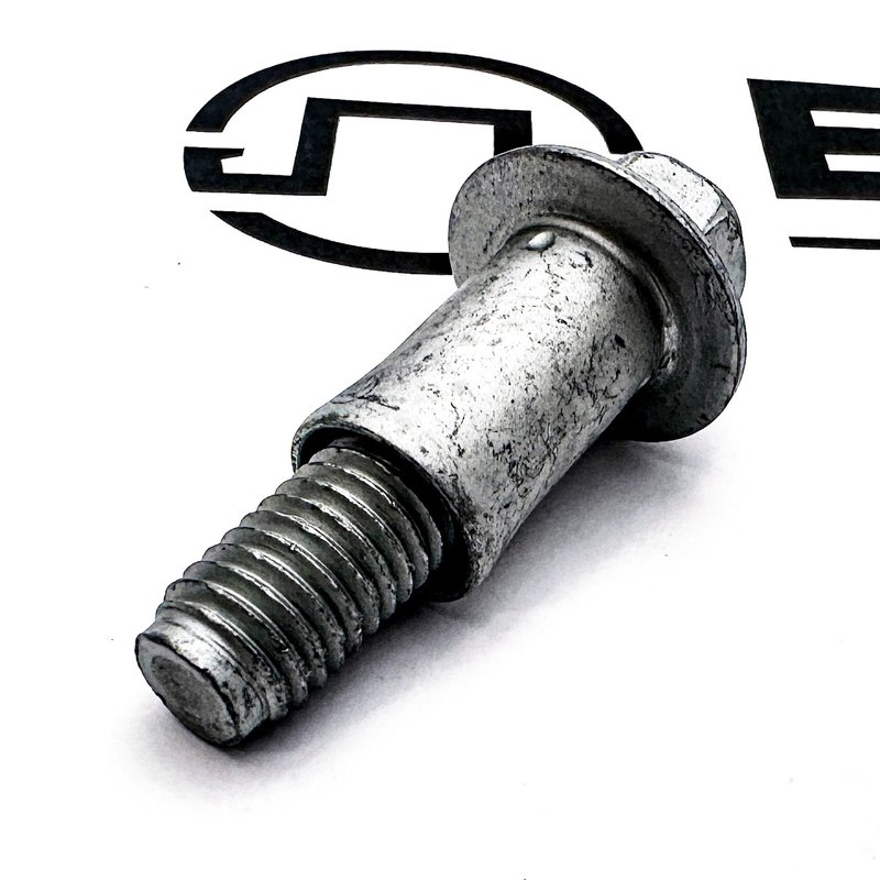 Captive Sleeve Cap Screw 3686504 - Cummins