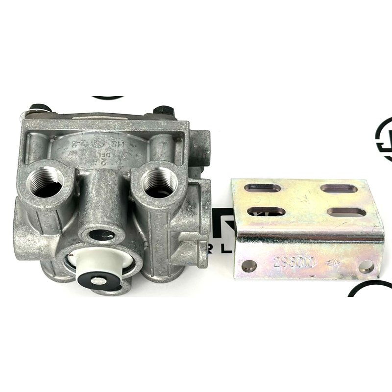 Valve - Relay R12 803117 - Bendix