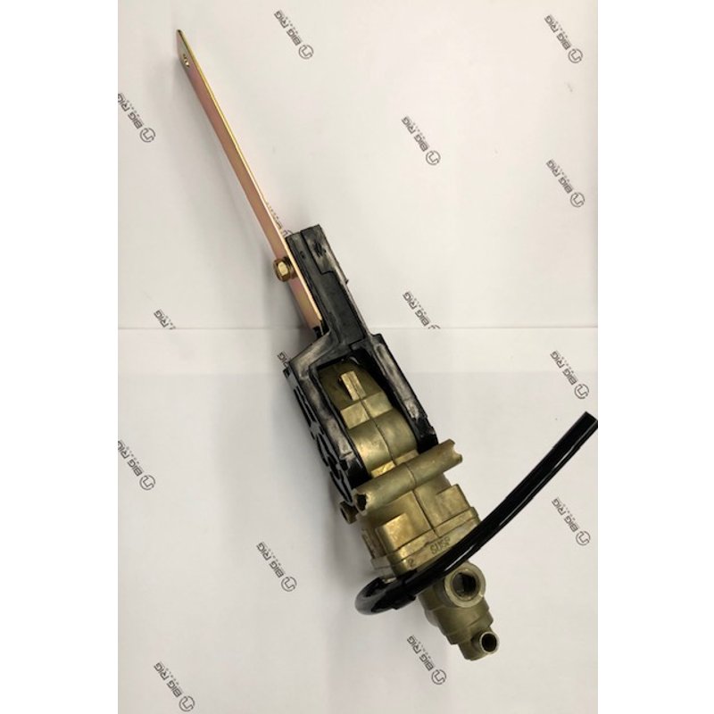Height Control Valve H00500C - Paccar