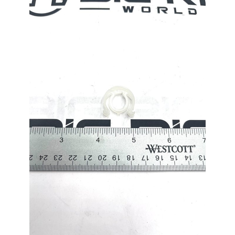 Diesel Exhaust Fluid Line Clip 04-28829-000 - Freightliner