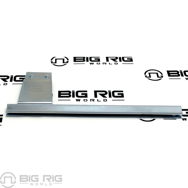 Channel - Window Lift 379E CRS RH R70-6012R - Peterbilt