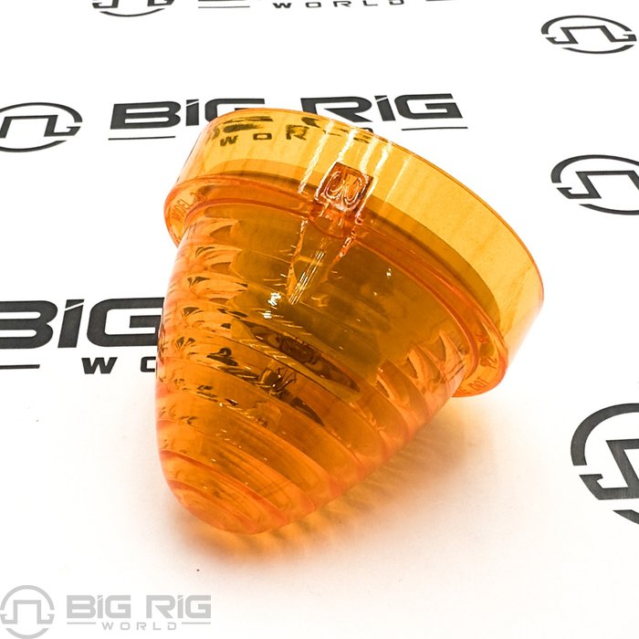 26 Series Cab Marker Lamp 26762Y - Truck Lite